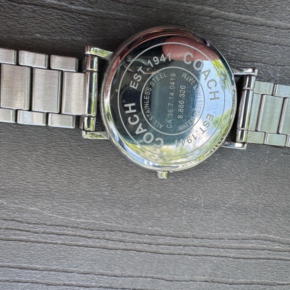 Coach Poppy Watch - Picture 3 of 5